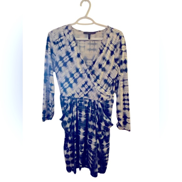 BCBGMAXAZRIA ruched dress - Picture 3 of 4